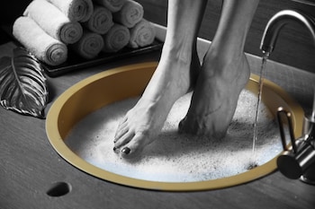 the lamp hotel norrkoping