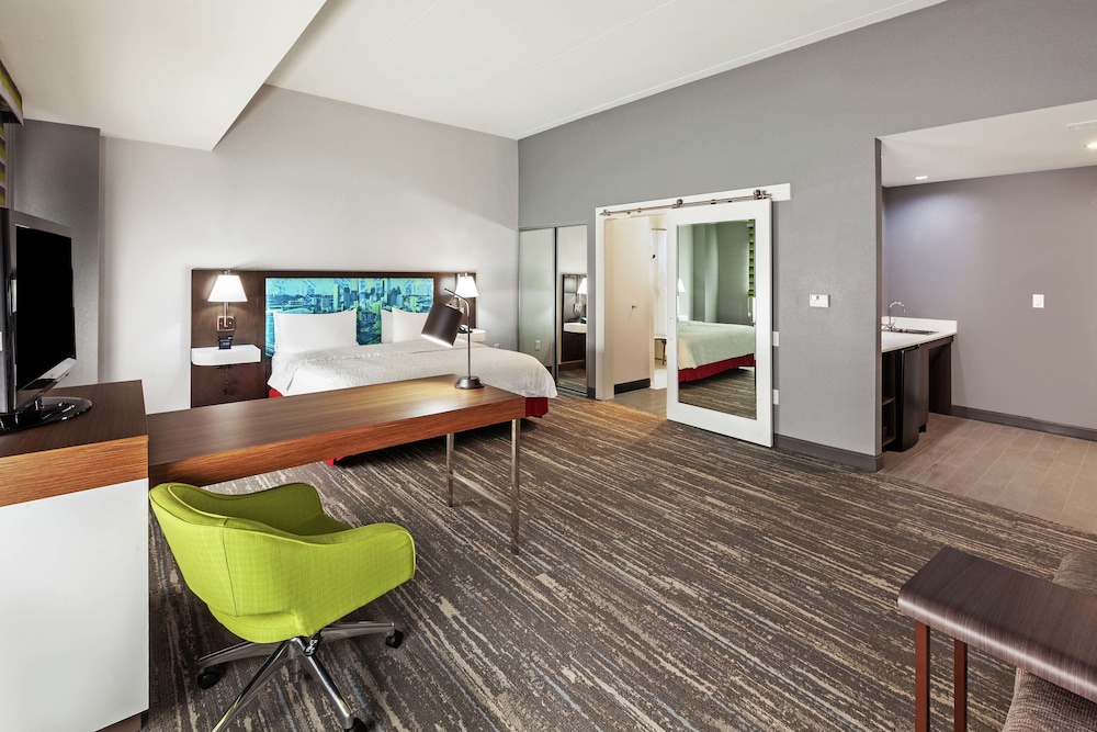 hampton inn and suites houston bush intercontinental aprt