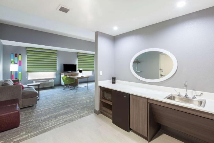hampton inn and suites houston bush intercontinental aprt