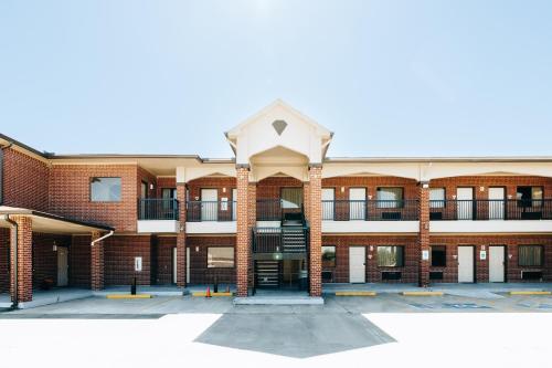 winchester inn and suites humble iah north houston