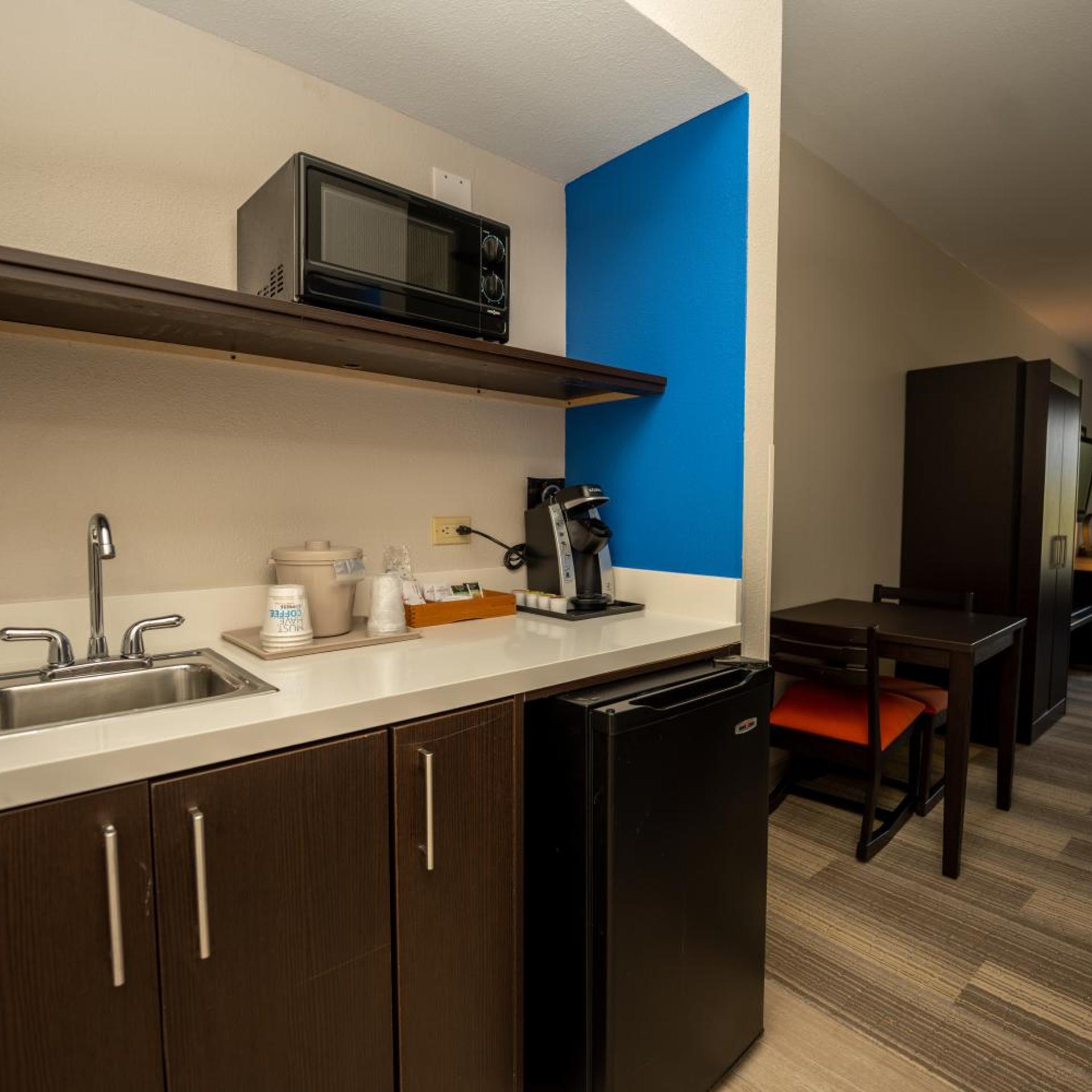 holiday inn express and suites deer park by ihg