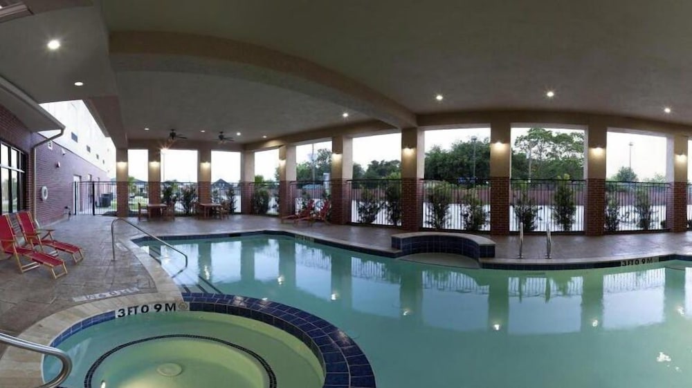holiday inn express and suites deer park by ihg