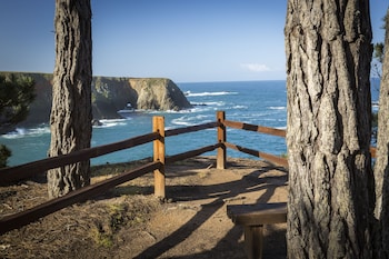 heritage house resort and spa