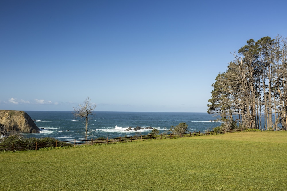 heritage house resort and spa