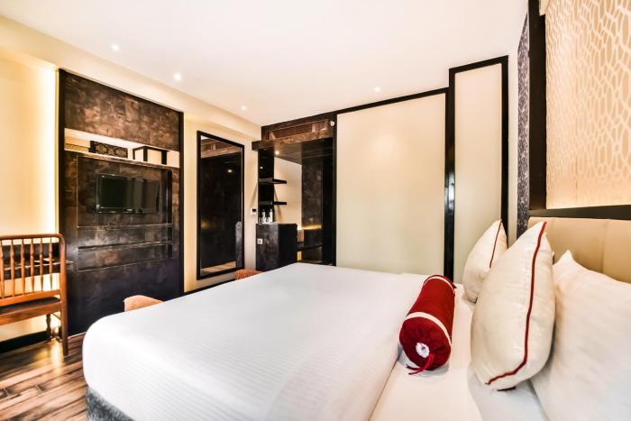 hotel menaal residency