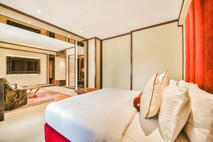 hotel menaal residency