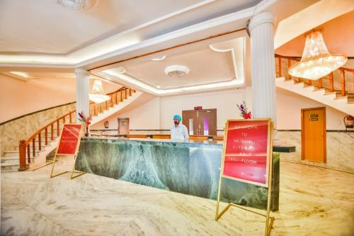 hotel menaal residency