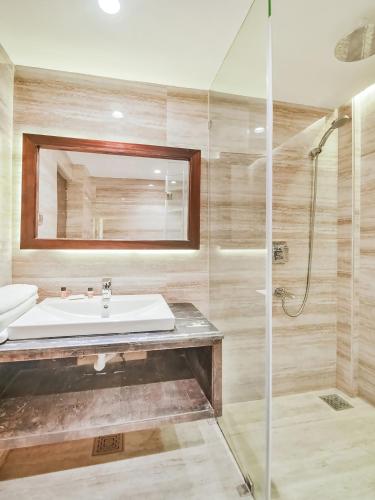 hotel menaal residency