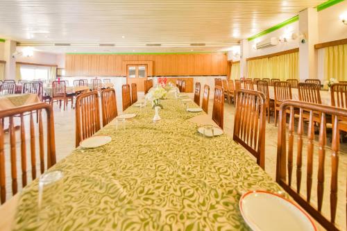 hotel menaal residency