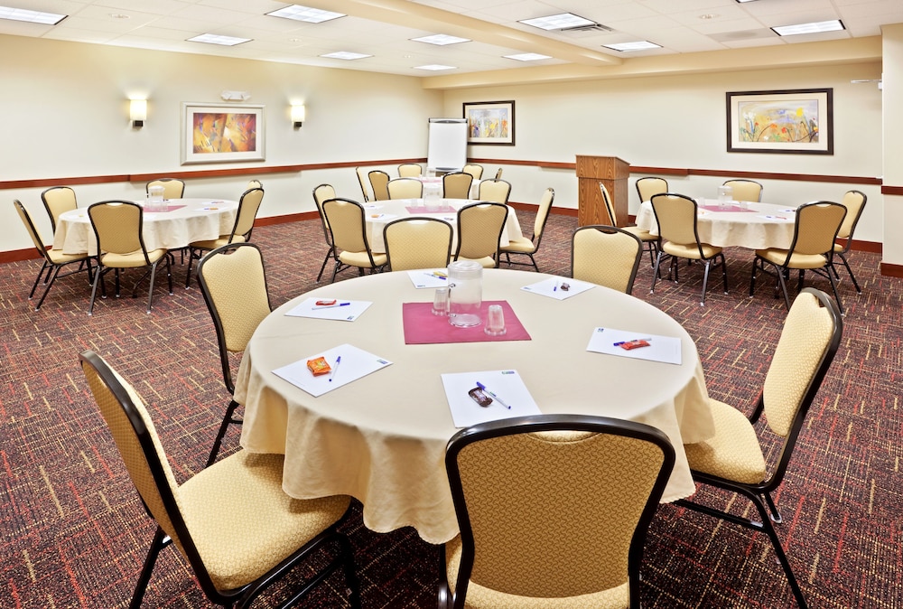 holiday inn express chehalis centralia by ihg