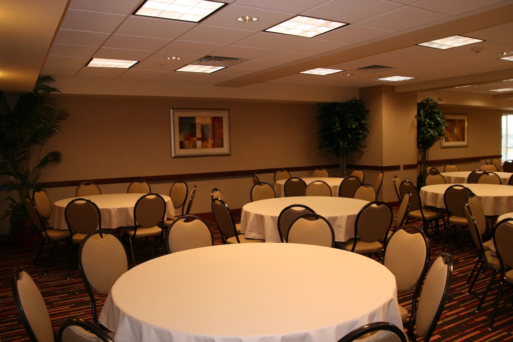holiday inn express chehalis centralia by ihg