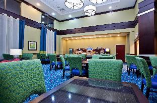 holiday inn express and suites akron regional airp