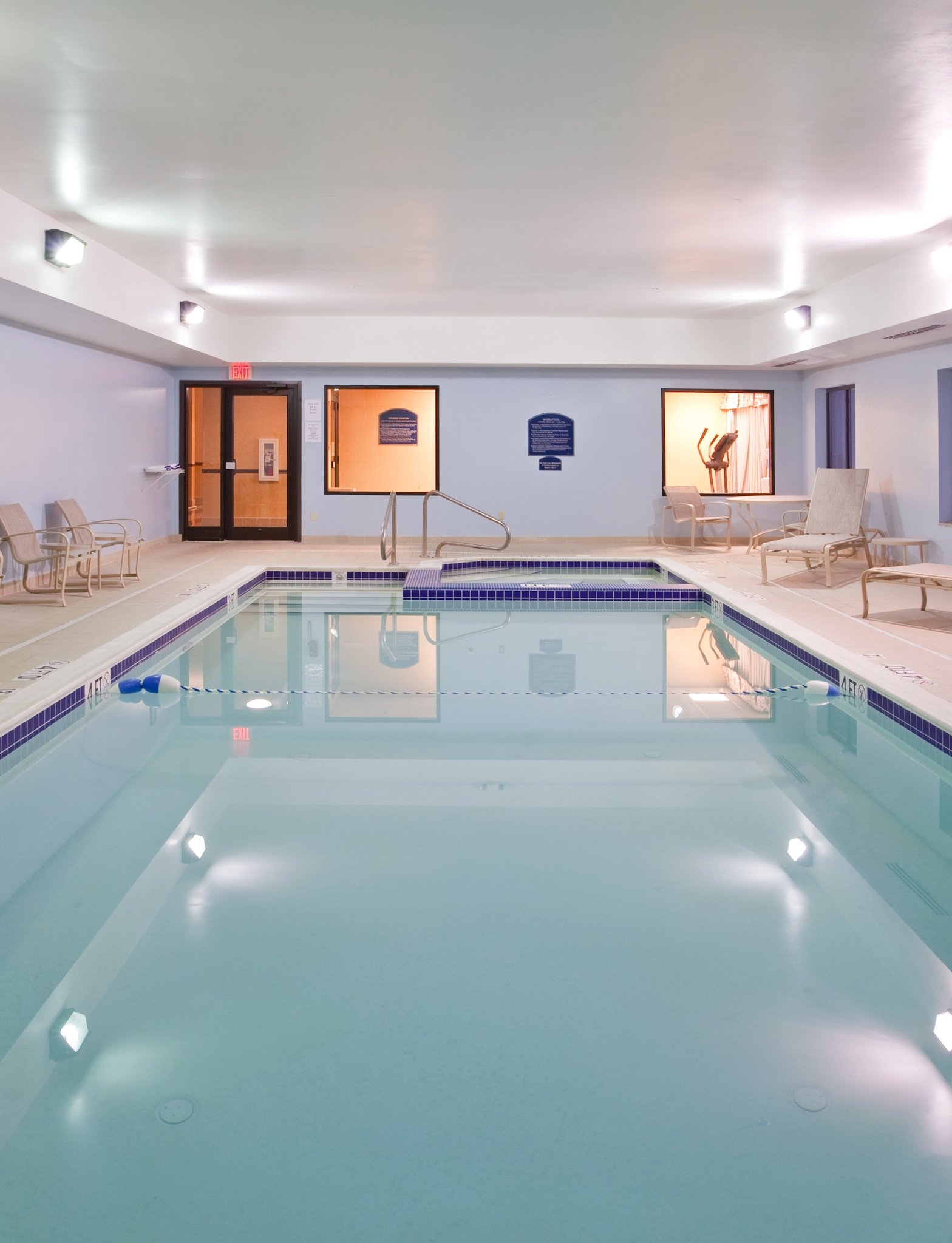 holiday inn express hotel and suites cleveland richfield by ihg