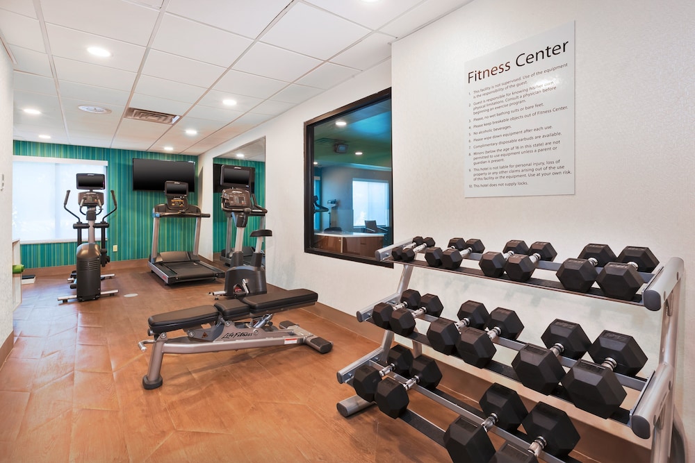 holiday inn express hotel and suites cleveland richfield by ihg