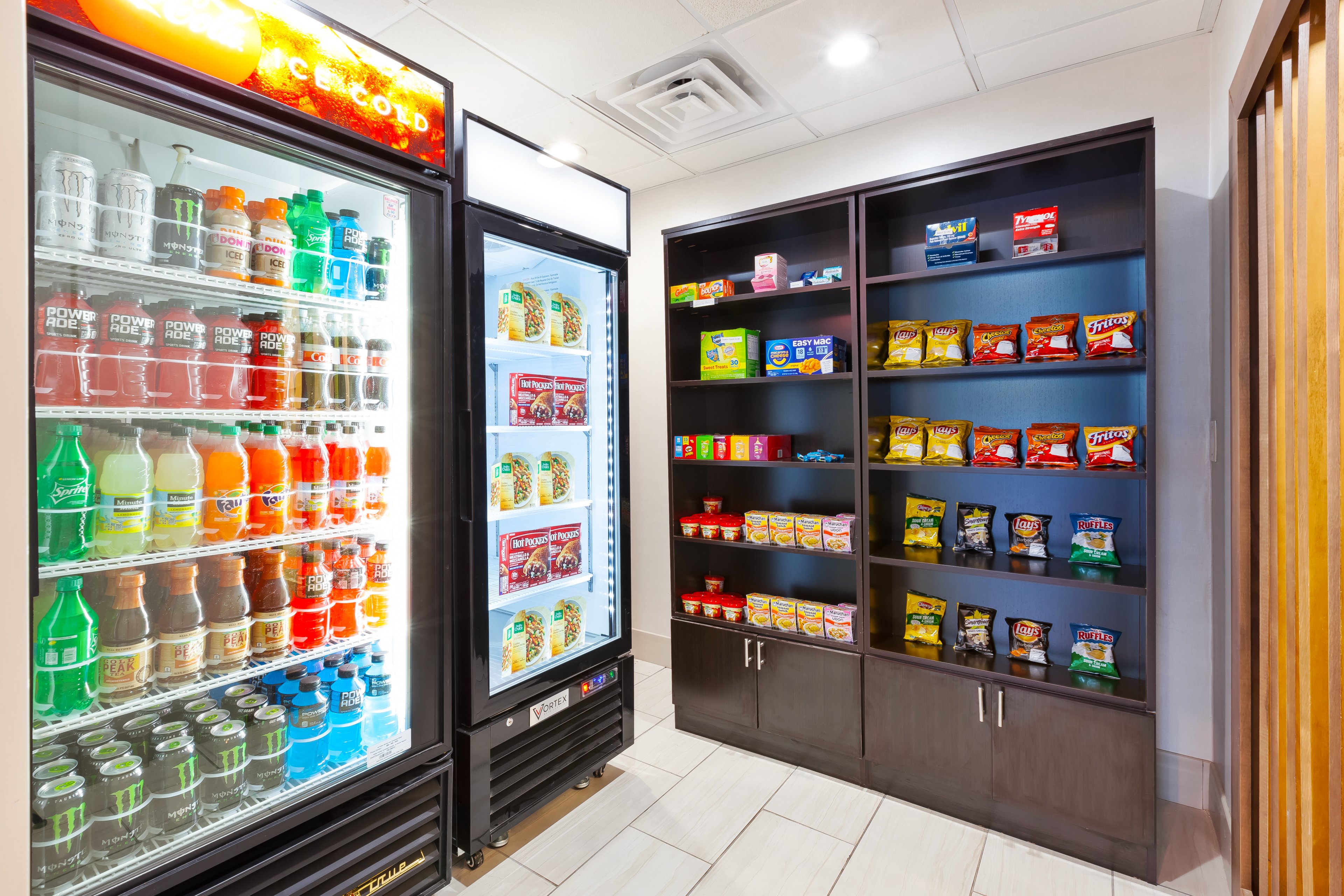 holiday inn express hotel and suites cleveland richfield by ihg