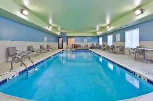 holiday inn express hotel and suites cleveland richfield by ihg