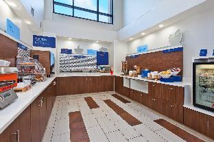 holiday inn express hotel and suites cleveland richfield by ihg
