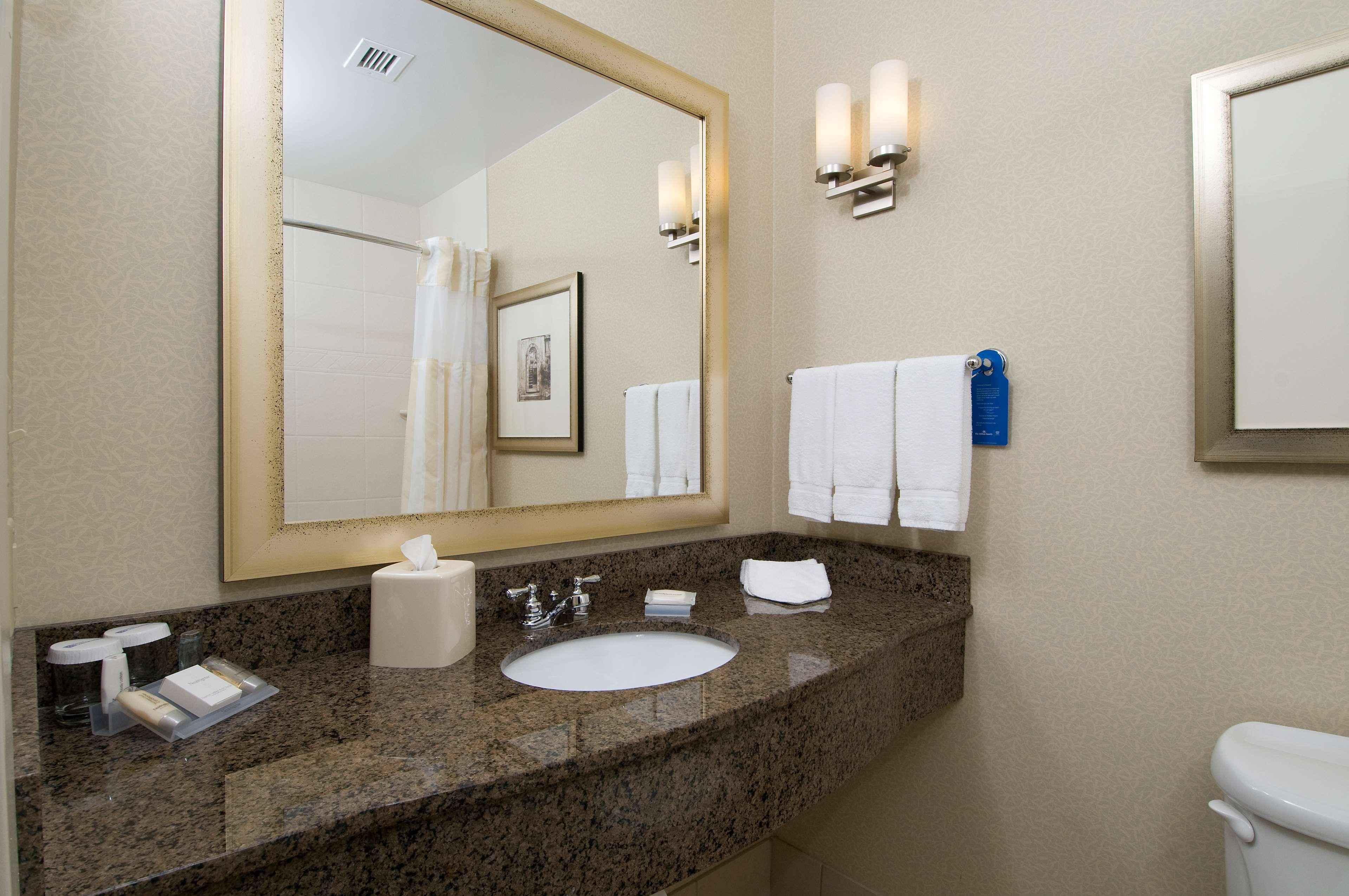hilton garden inn mount holly westampton