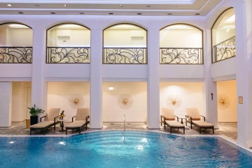 the st regis moscow nikolskaya