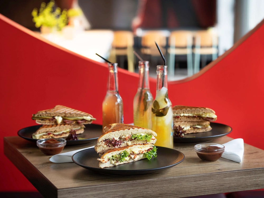 hotel ibis lagos ikeja