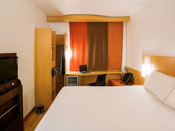 hotel ibis lagos ikeja