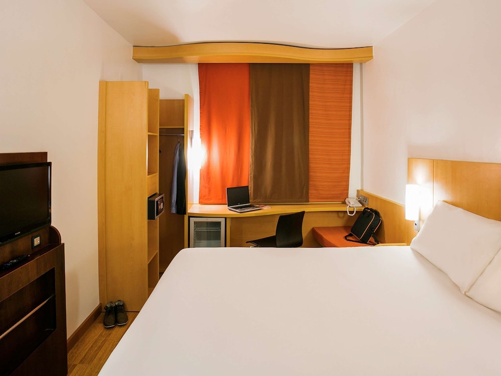 hotel ibis lagos ikeja