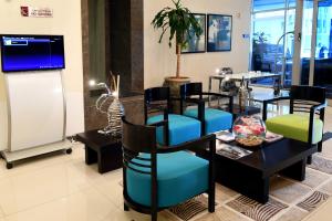 al olaya suites hotel