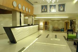 al olaya suites hotel