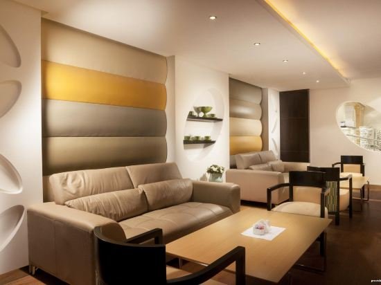 al olaya suites hotel