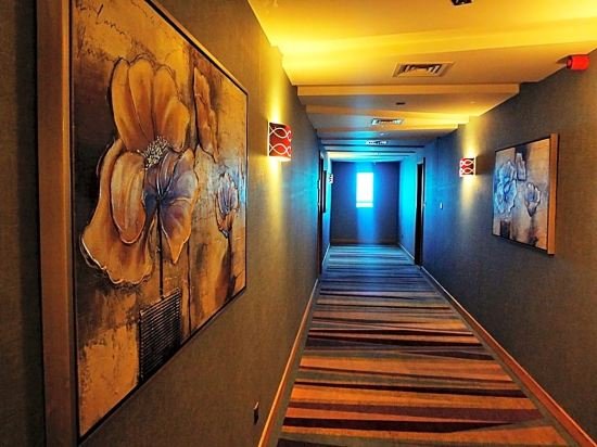 al olaya suites hotel