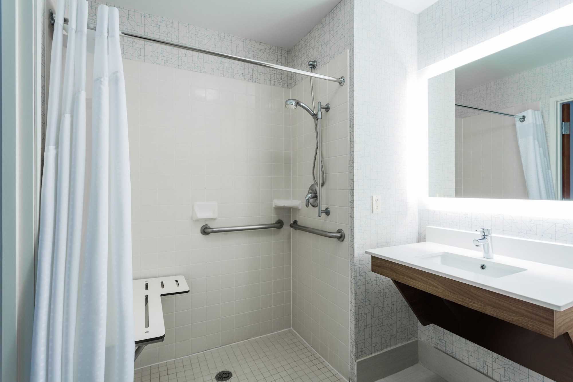 holiday inn express petersburg by ihg