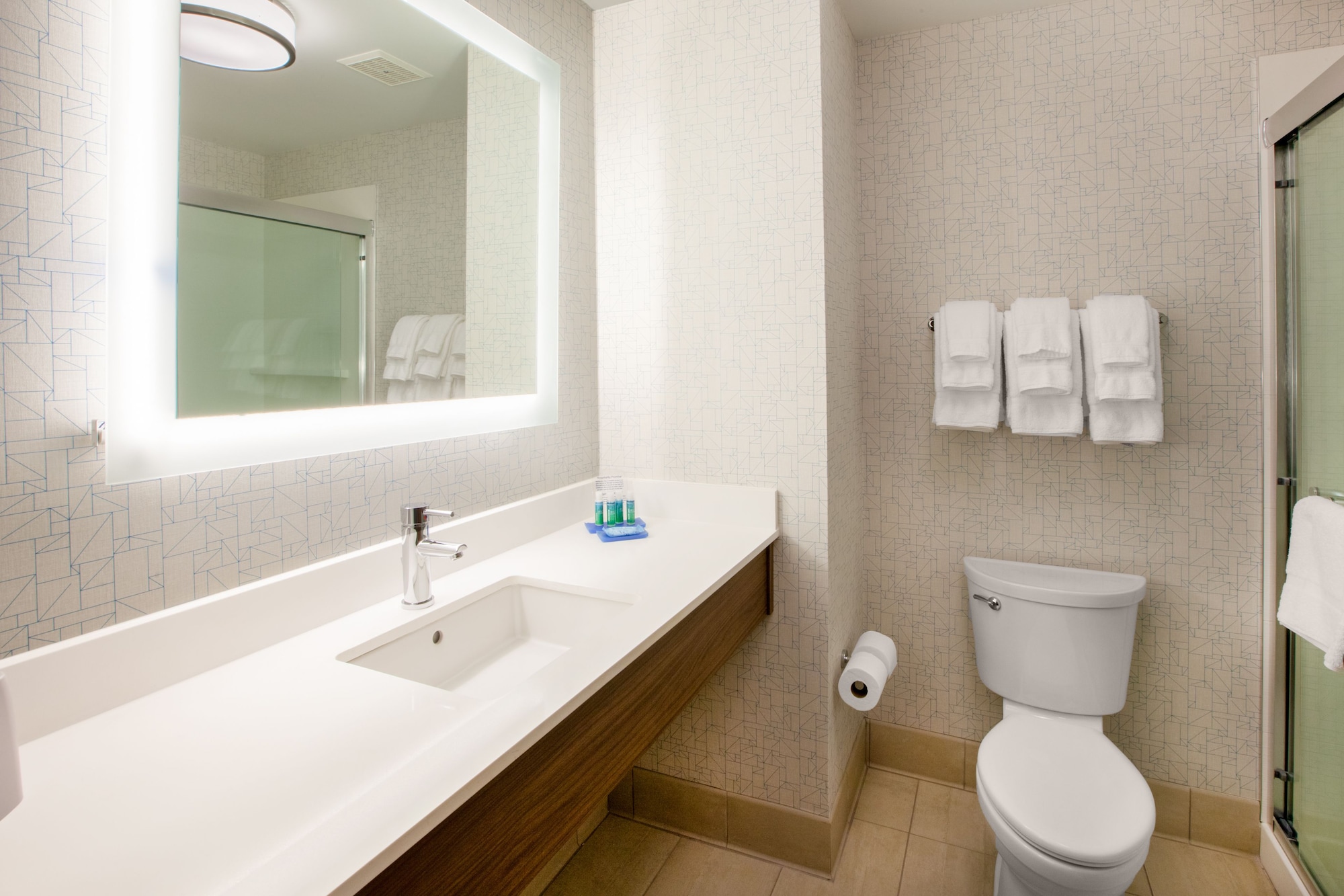 holiday inn express petersburg by ihg