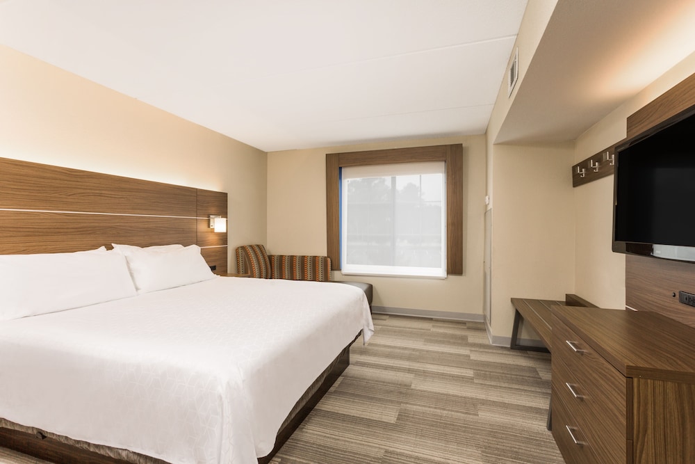 holiday inn express petersburg by ihg