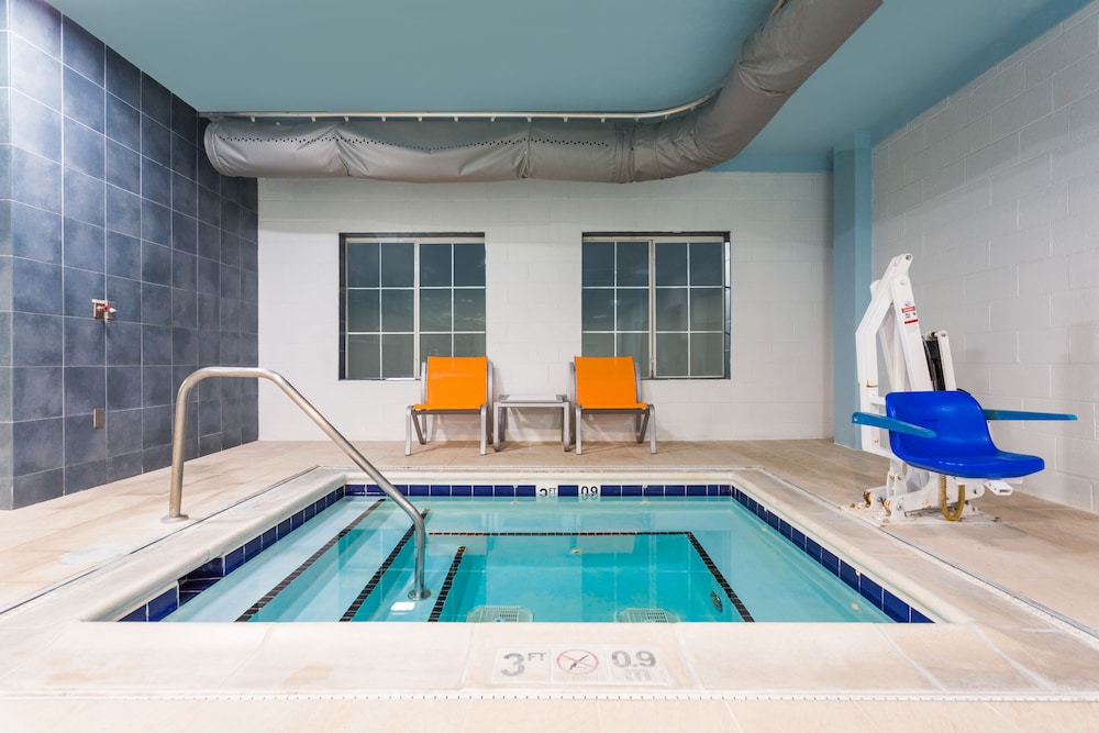 holiday inn express petersburg by ihg