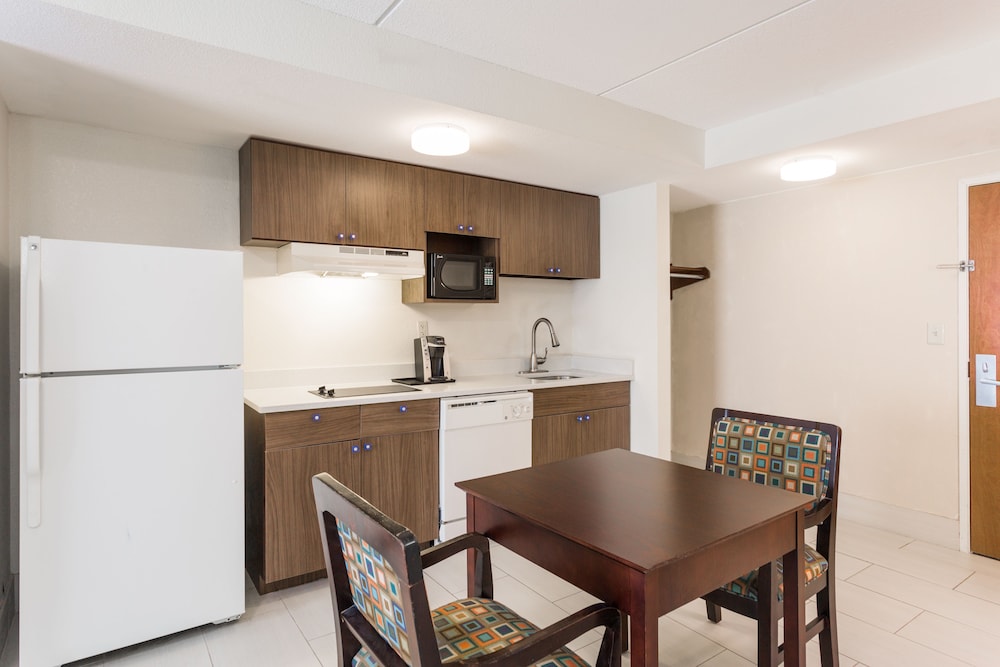 holiday inn express petersburg by ihg