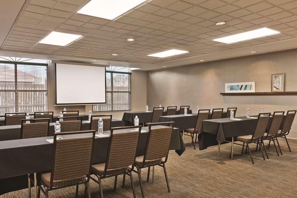 country inn and suites by radisson petersburg va
