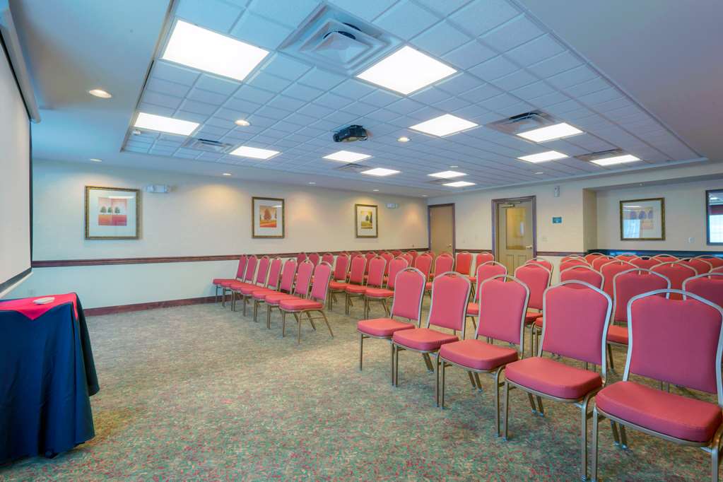 country inn and suites by radisson petersburg va