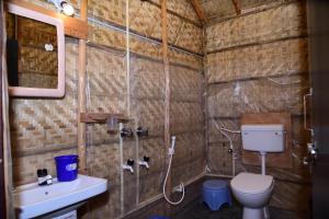 sunny guest house hampi