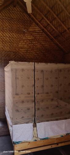 sunny guest house hampi