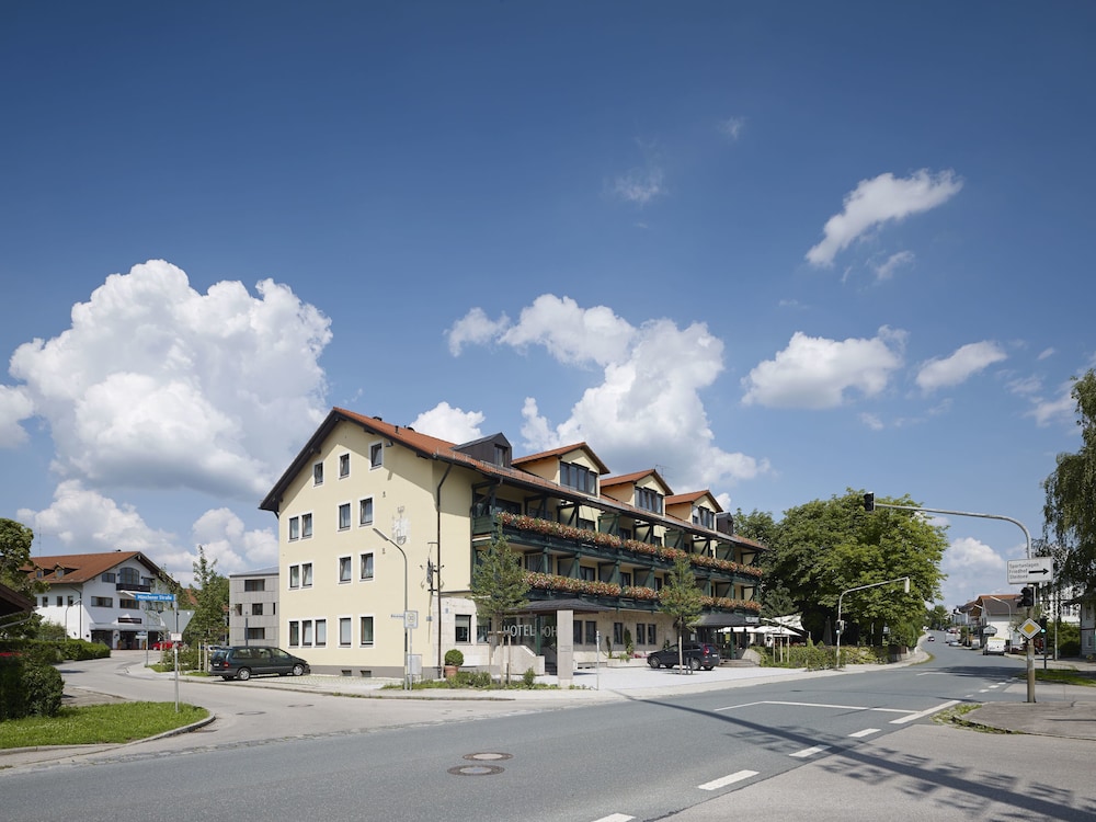 gasthof hotel neuwirt