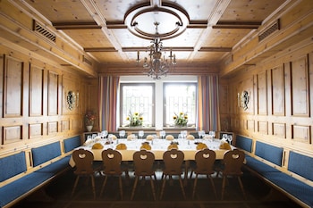 gasthof hotel neuwirt