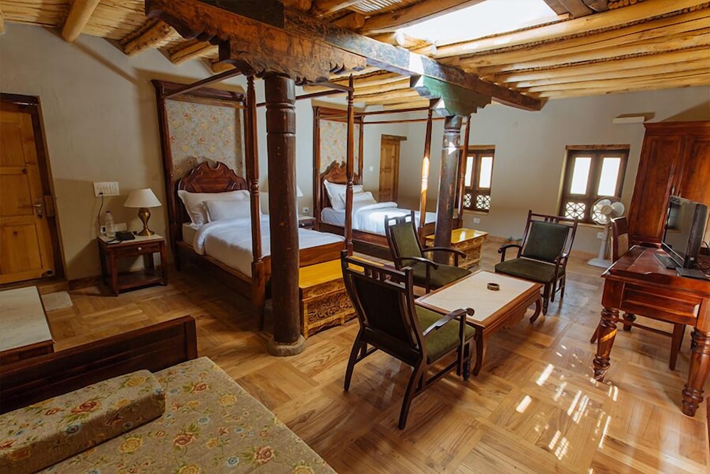 ladakh sarai resort