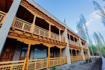 ladakh sarai resort