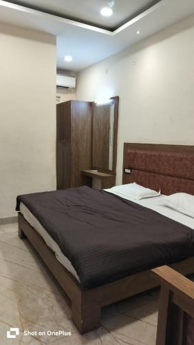 Hotel Sangam Sagar,Sagar,3 star