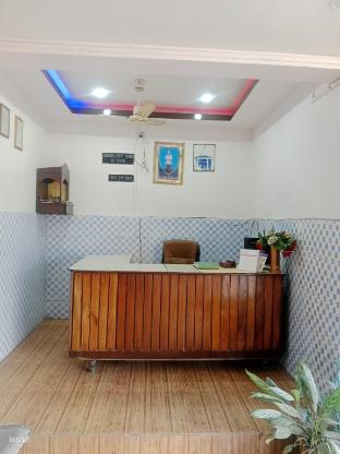 hotel gayatri