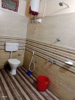hotel gayatri
