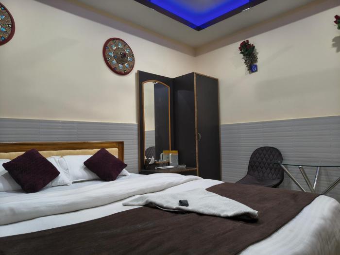 hotel gayatri
