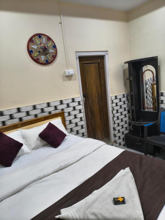 hotel gayatri
