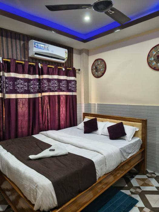 hotel gayatri