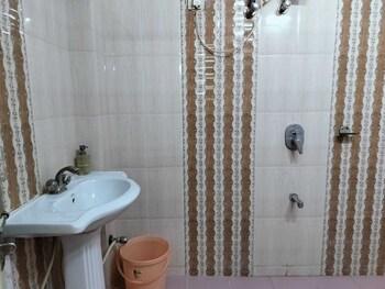 hotel rawat